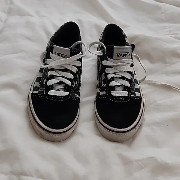 Kids shoes - Picture 1 of 4